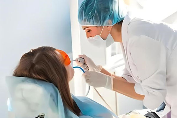 医用牙齿脱敏剂哪个牌子效果好