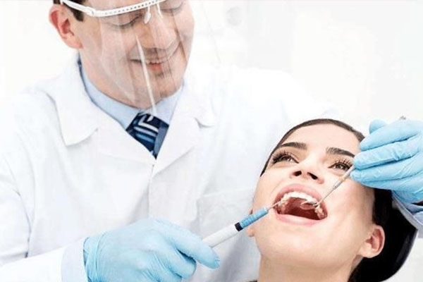 抗敏和脱敏牙膏有什么区别和功效(抗敏和脱敏牙膏有什么区别和功效呢)