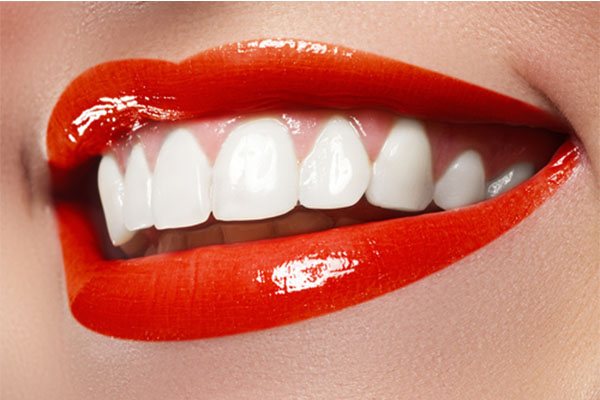 美白牙齿管多久有效果(美白牙齿管多长时间)