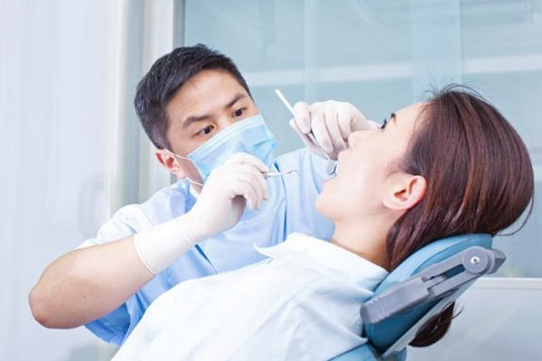 乳牙滞留啥意思(乳牙滞留啥意思呀)