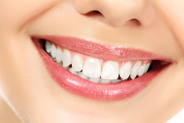 4岁小孩牙齿有黑点怎么办(4岁孩子牙齿有黑点怎么办)