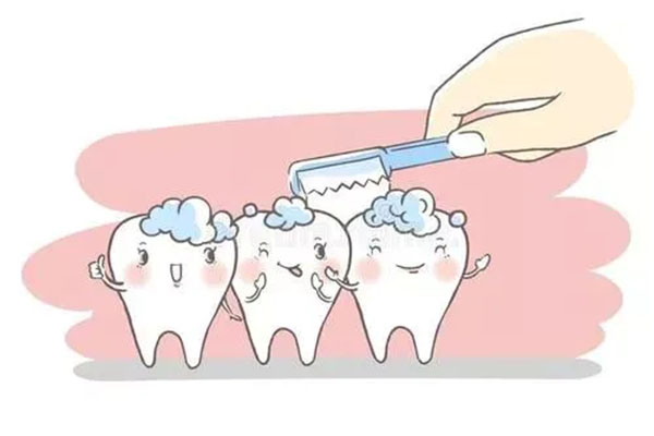 喷砂洁牙和普通洁牙哪个痛些(喷砂洁