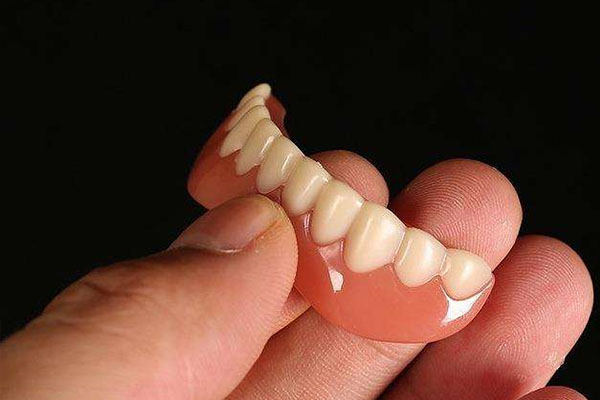 树脂制品怎么粘起来(树脂制品怎么粘起来视频)