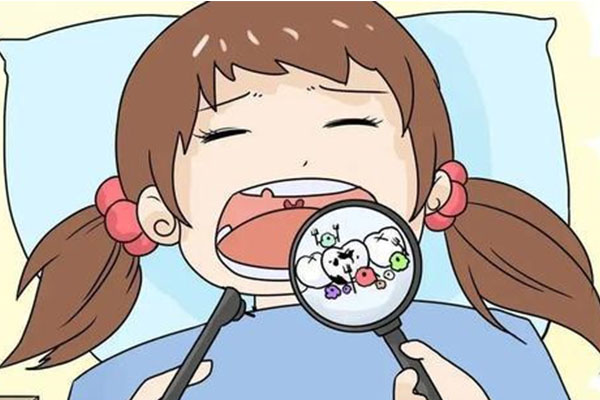 中老年缺牙患者必看：蛀牙疼含盐水