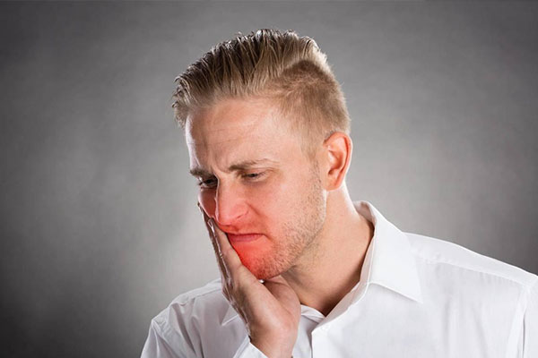 补牙后痛到睡不着？中老年口腔揭秘原因与快速缓解法