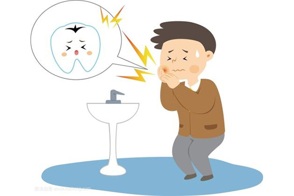 根尖周炎排脓后还疼？中老年口腔专