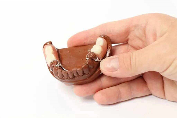 北京乐乐嘉义齿加工厂：专业定制，